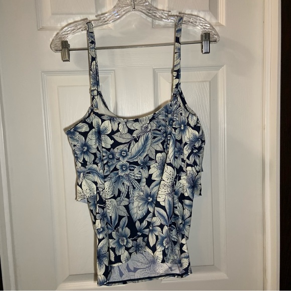 Coco Reef Bra Sized Blue Floral Tiered Tankini Top 40C - Picture 6 of 8